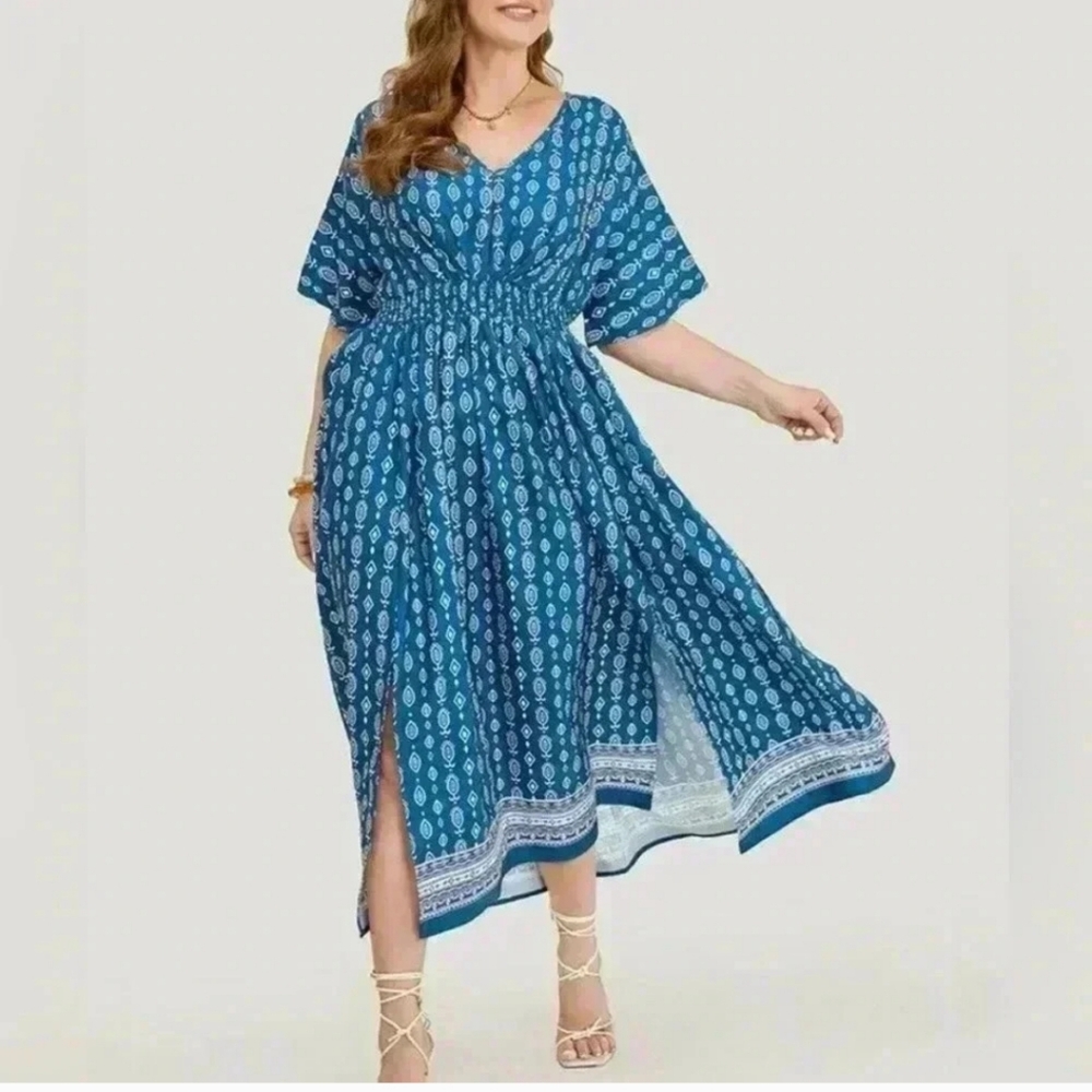 NWT! Blue bandanna, print double split hem elastic waist dress size 12 or large